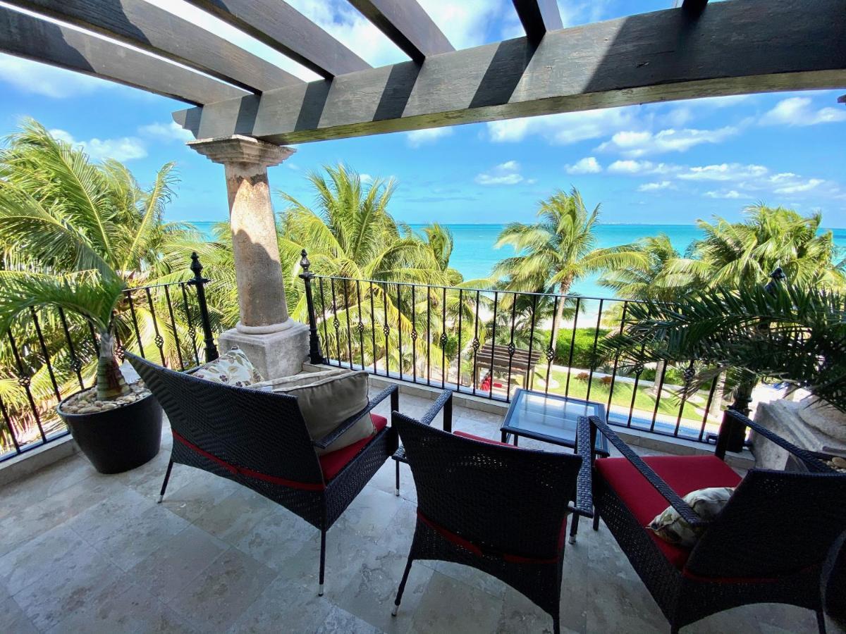 Villa Albatros Oceanfront Luxury Hotelzone Канкун Екстериор снимка