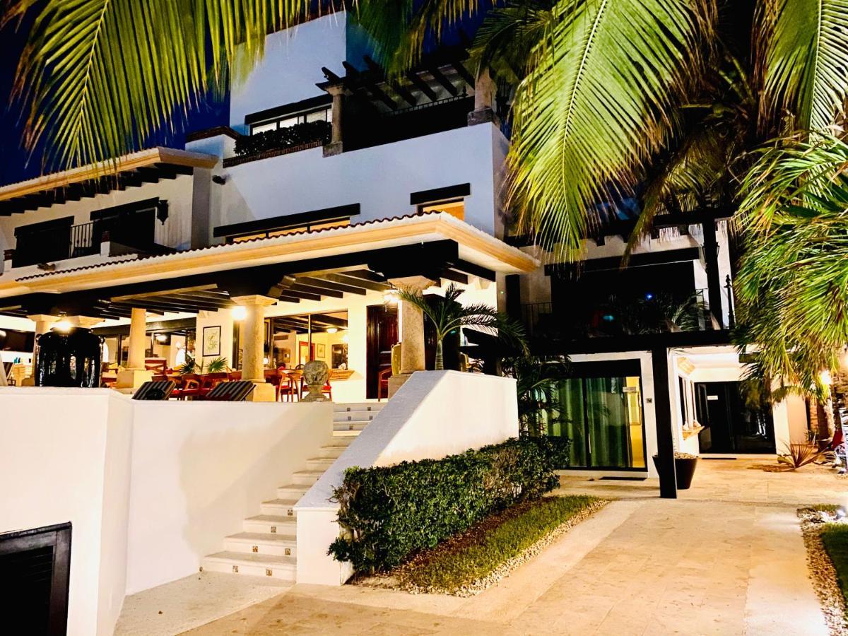 Villa Albatros Oceanfront Luxury Hotelzone Канкун Екстериор снимка
