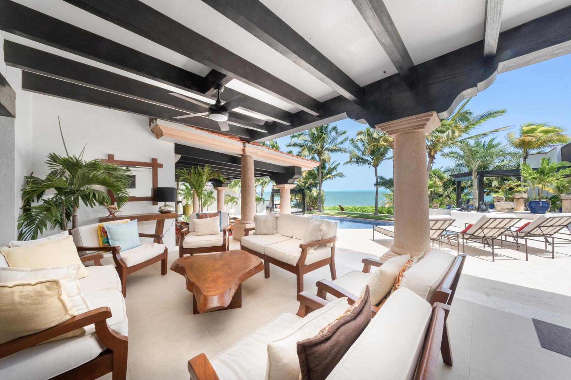 Villa Albatros Oceanfront Luxury Hotelzone Канкун Екстериор снимка