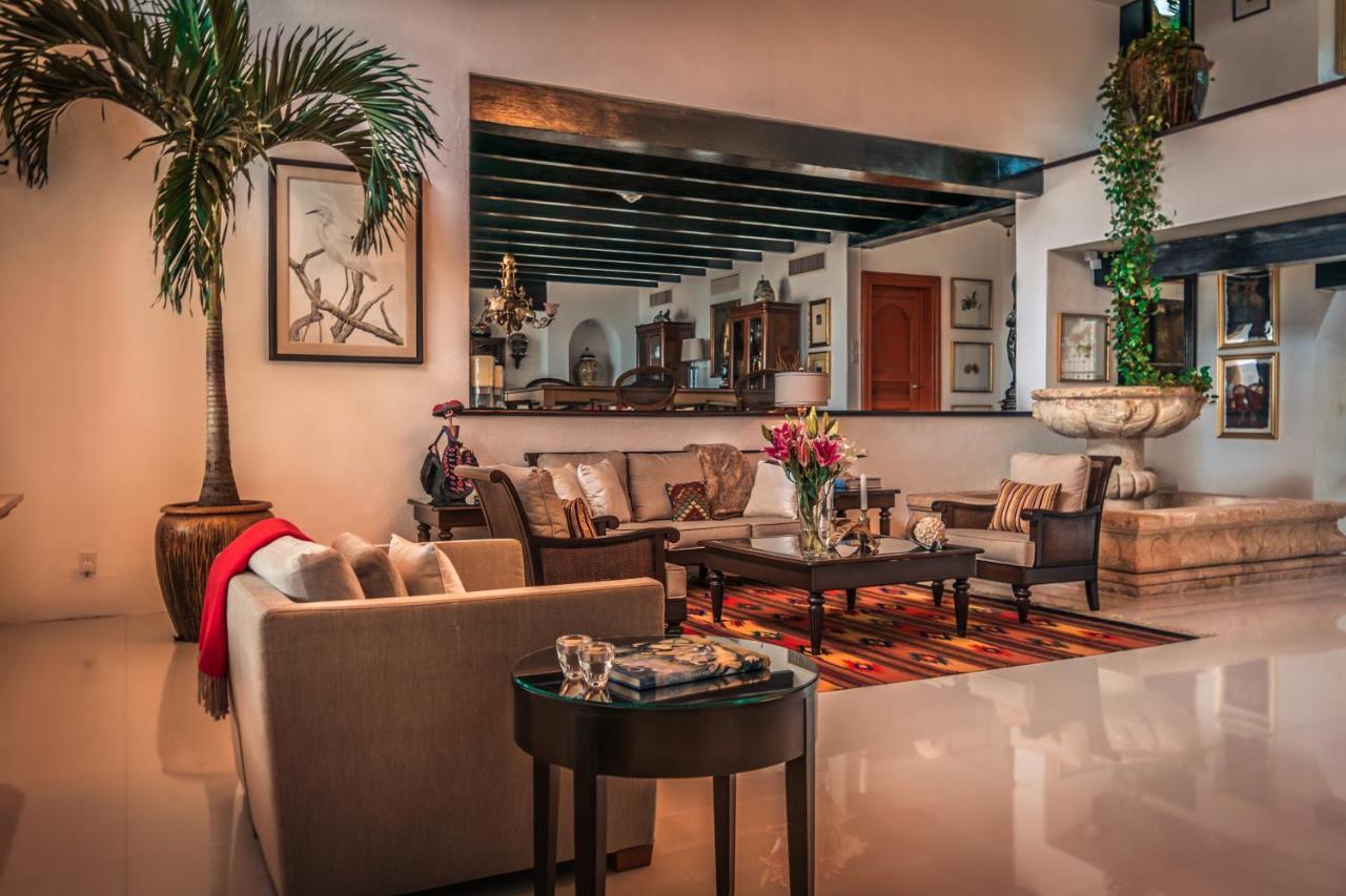 Villa Albatros Oceanfront Luxury Hotelzone Канкун Екстериор снимка
